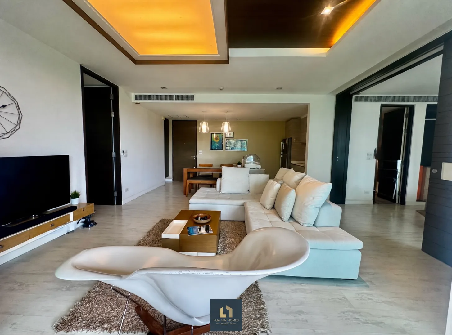 Luxury Beachfront Residence